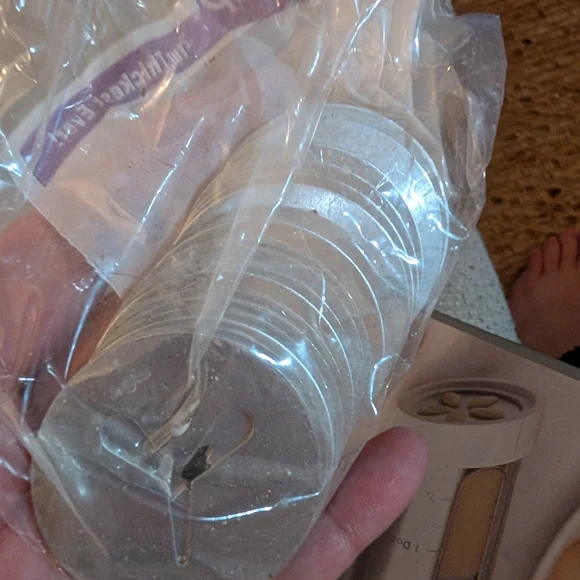 LIKE NEW Williams Sonoma Cookie and Pastry Press - Picture 7 of 11